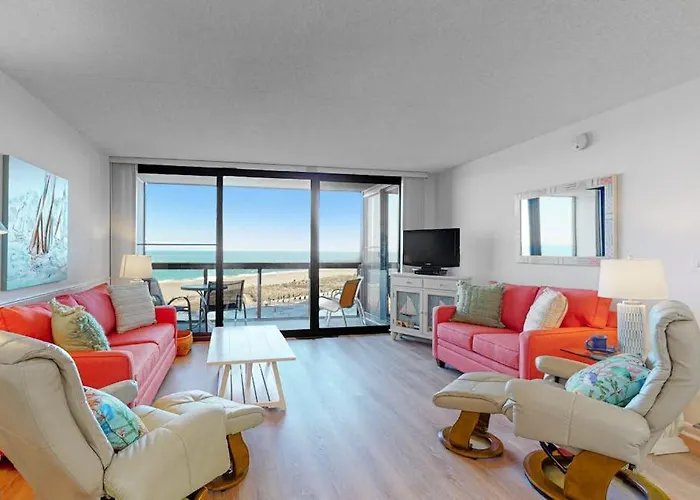 Modern Retreat With Balcony Views Pools Gym & Tennis Holiday home Ocean City